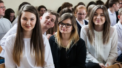 Ostrów Mazowiecka - Maturzyści z Zespołu Szkół nr 2 im. Powstańców Styczniowych 