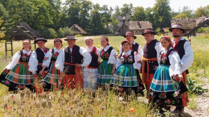 Ostrów Mazowiecka - Zespół Pieśni i Tańca BezWianka otrzymał wyróżnienie w konku