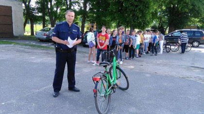 Ostrów Mazowiecka - Małkińscy dzielnicowi przez cały rok prowadzą działania prof