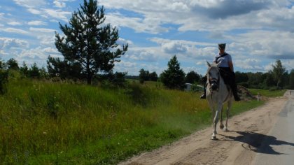 Ostrów Mazowiecka - Parafianka parafii św. Stanisława w Zarębach Kościelnych, w 