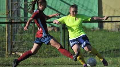 Ostrów Mazowiecka - Piłkarki Ostrovii Ostrów Mazowiecka w trzecim wiosennym spot