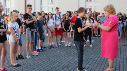 Ostrów Mazowiecka - W Szkole Podstawowej nr 1, 4 czerwca odbyły się obchody Dnia