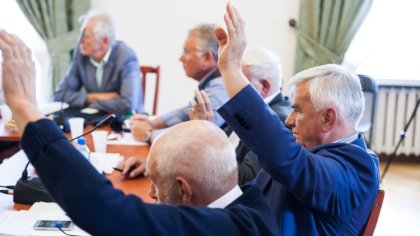 Ostrów Mazowiecka - Ponad 2,5 godziny trwała wczorajsza sesja rady miasta. Rajcy