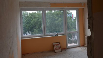 Ostrów Mazowiecka - Władze powiatu ostrowskiego podpisały umowę z firmą Usługi R