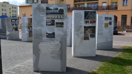 Ostrów Mazowiecka - W Ostrowi Mazowieckiej przy ulicy Okrzei tuż przy Ratuszu Mi