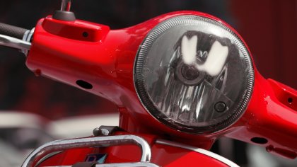 Ostrów Mazowiecka - Małkińscy policjanci po krótkim pościgu udaremnili jazdę 16-