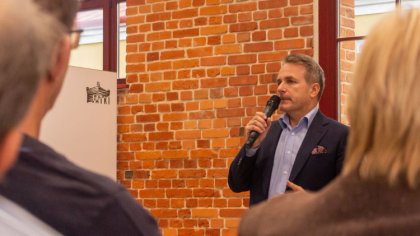 Ostrów Mazowiecka - Mieszkańcy skorzystali z zaproszenia urzędu miasta i zwiedza