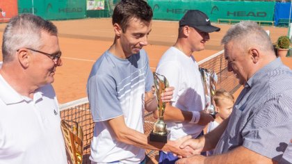 Ostrów Mazowiecka - Sylwester Puchalski wygrał tenisowy turniej Masters kończący