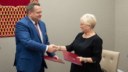 Ostrów Mazowiecka - Od lipca przyszłego roku pracownicy cywilni policji otrzymaj