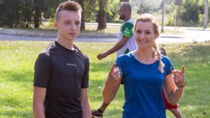 Ostrów Mazowiecka - W ostrowskim parku Street Workout przy ul. Trębickiego rywal