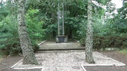 Ostrów Mazowiecka - W podostrowskim Komorowie od roku 1941 funkcjonował obóz jen