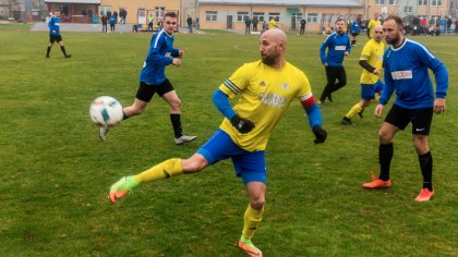 Ostrów Mazowiecka - Spotkanie pomiędzy KS Wąsewo a Aldo Bartnik Myszyniec na boi