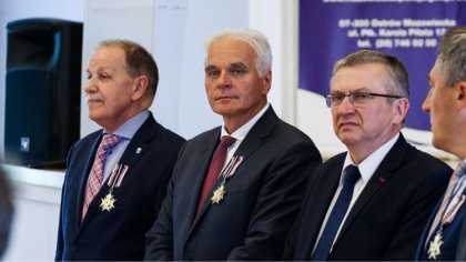 Ostrów Mazowiecka - Podczas pierwszej sesji rady powiatu inaugurującej nową kade