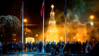 Ostrów Mazowiecka - Mieszkańcy Ostrowi Mazowieckiej hucznie przywitali nowy rok.