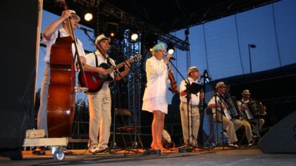 Ostrów Mazowiecka - Miejski Dom Kultury w Ostrowi Mazowieckiej zachęca mieszkańc