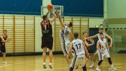 Ostrów Mazowiecka - Koszykarze ostrowskiego Sokoła zapisali na swoim koncie drug