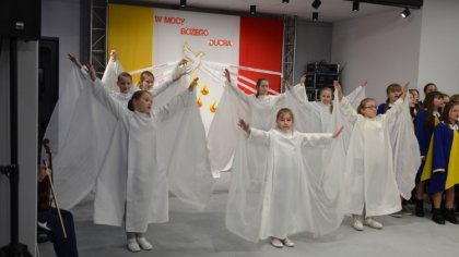 Ostrów Mazowiecka - Nauczyciele, katecheci, wychowawcy, pracownicy szkół, przeds