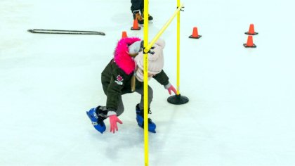 Ostrów Mazowiecka - Na lodowisku znajdującym się w obiekcie Omega podczas ferii 