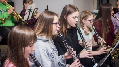 Ostrów Mazowiecka - Ostrowska młodzieżowa orkiestra dęta ponownie funkcjonuje. M