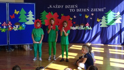 Ostrów Mazowiecka - Uczniowie ostrowskiej 
