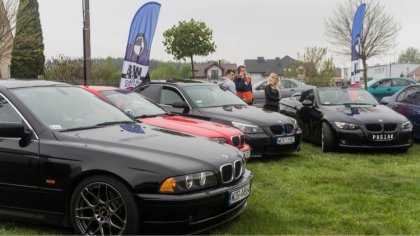 Ostrów Mazowiecka - Na wielkim pikniku motoryzacyjnym bawili się mieszkańcy całe