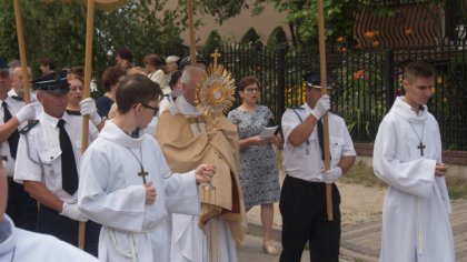 Ostrów Mazowiecka - W dzień Bożego Ciała, wierni z Ostrowi Mazowieckiej licznie 