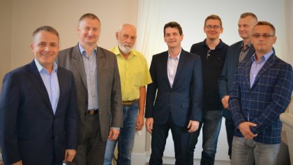 Ostrów Mazowiecka - Władze miasta podpisały umowę na budowę odcinka ulicy Łączne