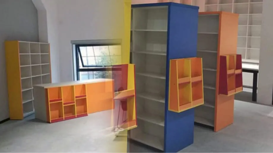 Trwają przenosiny ostrowskiej biblioteki do nowej siedziby. Przez najbliższy rok czytelnia będzie znajdować się w budynku starej elektrowni. O