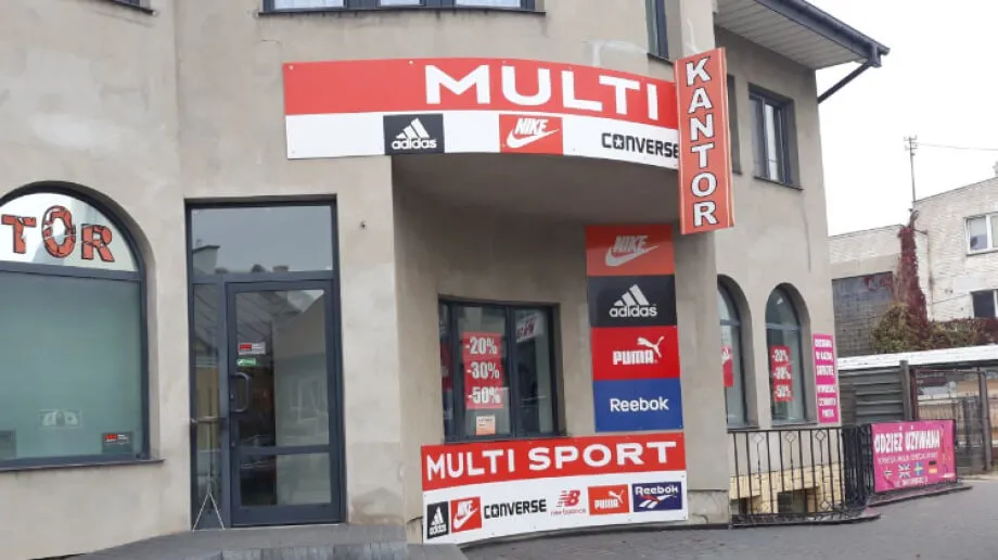 Zapraszamy na totalną wyprzedaż towaru do sklepu Multi Sport przy ul. Batorego 3 w Ostrowi Mazowieckiej.
[foto]21514[/foto]
[reklama]3[/reklama