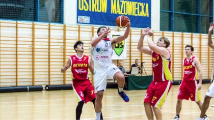 Ostrów Mazowiecka - W ramach 21 kolejki drugiej ligi mężczyzn ostrowski Sokół po
