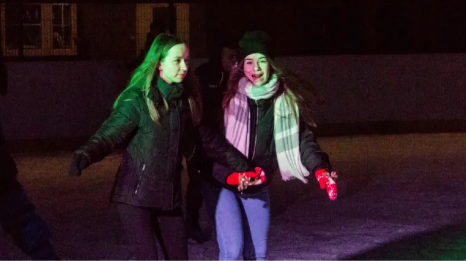 Mieszkańcy miasta i powiatu ostrowskiego mogli skorzystać wzięli udział w dyskotekowej zabawie na lodowisku w Ostrowi Mazowieckiej. O oprawę m