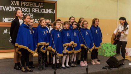 Ostrów Mazowiecka - Już po raz siedemnasty dyrekcja, nauczyciele i uczniowie Zes