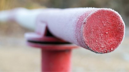 Ostrów Mazowiecka - Korzystający z przejazdu kolejowego w miejscowości Prostyń (