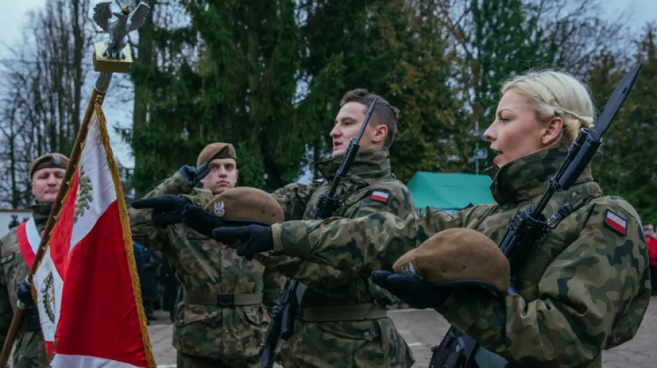 Na terenie jednostki wojskowej w Ciechanowie, w minioną niedzielę, odbyła się ostatnia w tym roku przysięga wojskowa żołnierzy 5 Mazowieckie