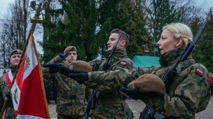 Ostrów Mazowiecka - Na terenie jednostki wojskowej w Ciechanowie, w minioną nied