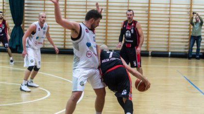 Ostrów Mazowiecka - W ramach przedostatniej kolejki 2 ligi mężczyzn, Sokół zmier