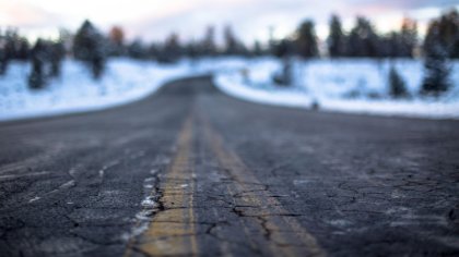 Ostrów Mazowiecka - Wysoka wilgotność powietrza sprawiła, że na drogach powiatu 