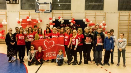 Ostrów Mazowiecka - W hali sportowej przy Liceum Ogólnokształcącym im. Mikołaja 