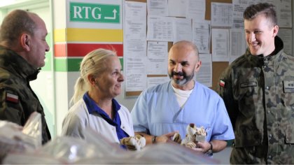 Ostrów Mazowiecka - Tuż przed świętami Bożego Narodzenia, żołnierze 5 Mazowiecki