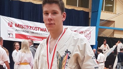 Ostrów Mazowiecka - Krzysztof Modzelewski to zawodnik MKKK Shinkyokushin, który 