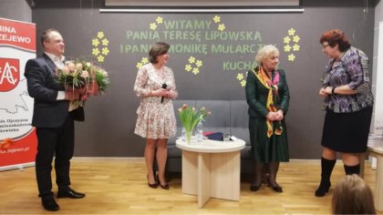 Ostrów Mazowiecka - W andrzejewskiej bibliotece z okazji Dnia Kobiet odbyło się 