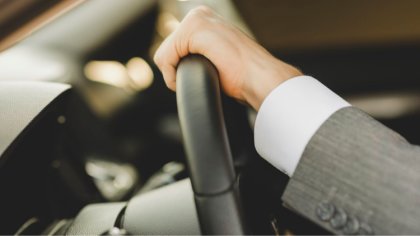 Ostrów Mazowiecka - 22-latek z sądowym zakazem i cofniętymi uprawnieniami kierow