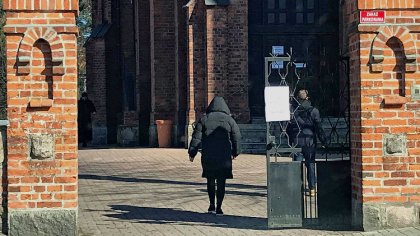 Ostrów Mazowiecka - Od piątku w całym kraju obowiązuje zakaz zgromadzeń powyżej 