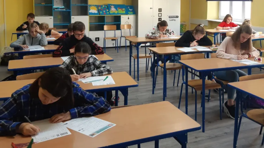 Uczniowie ostrowskiej Szkoły Podstawowej nr 2 wzięli udział w ogólnopolskim konkursie matematycznym "Galileo 2020". Siedemnastu najlepszych mat