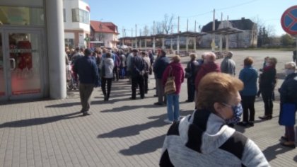 Ostrów Mazowiecka - W czwartek 16 kwietnia pod sklepem Lewiatan przy ul. Widnich