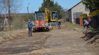 Ostrów Mazowiecka - W kwietniu rozpoczęto budowę ulicy Folwarcznej w miejscowośc