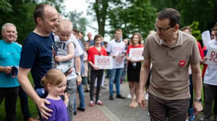 fot. FB Jerzy Bauer, Mateusz Morawiecki