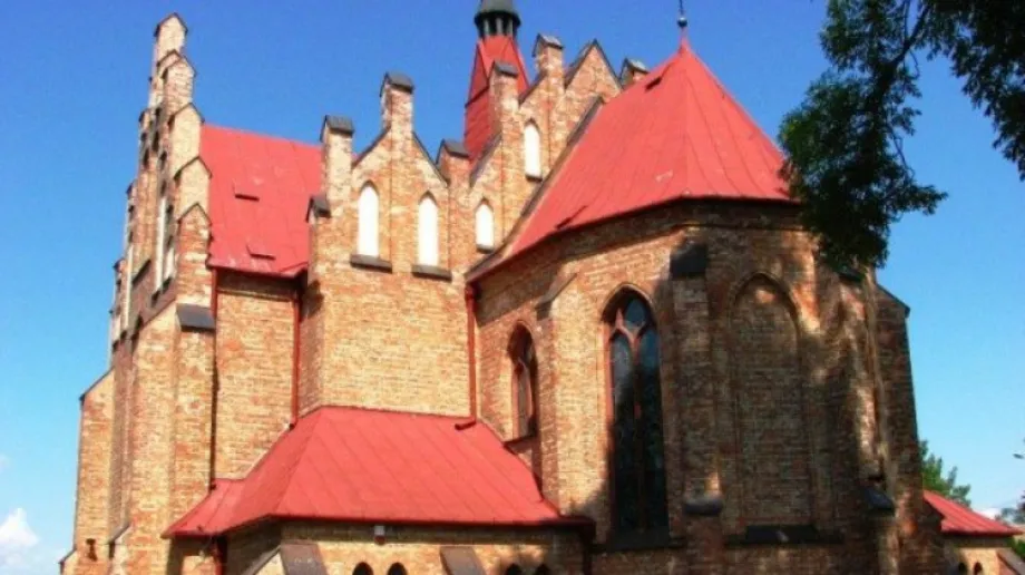 Fot. Parafia P.W. Przemienienia Pańskiego W Zuzeli.