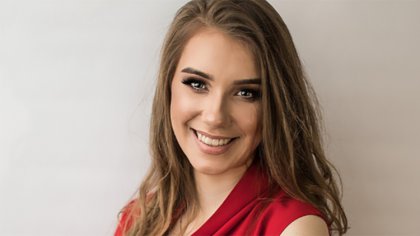 Ostrów Mazowiecka - Dwudziestojednoletnia mieszkanka gminy Nur Wiola Godlewska s