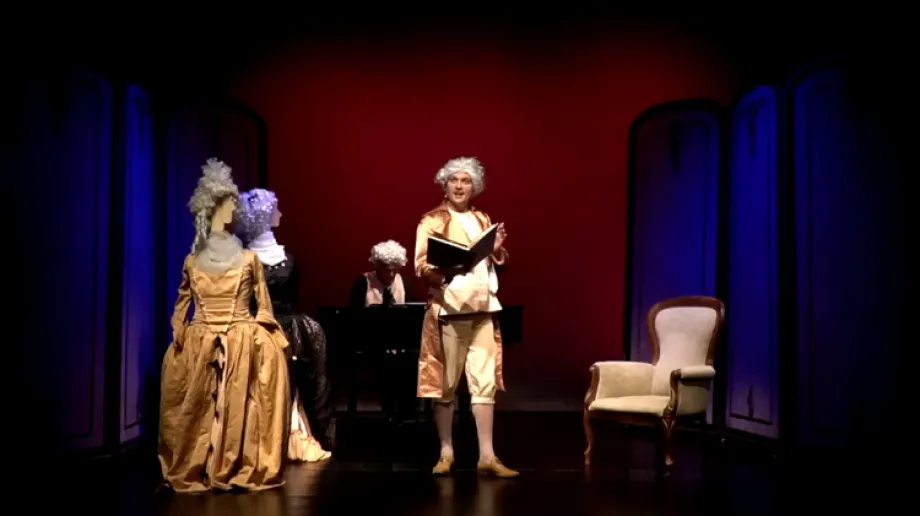 Pandemia poskutkowała zamknięciem teatrów, kin i muzeów. Naturalna ludzka potrzeba kontaktu ze sztuką, poskutkowała przeniesieniem wielu wyda